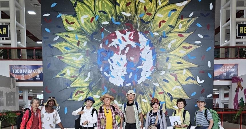 Guajirita from Servas Cuba with Korean members